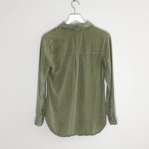 Sadie Robertson Lace Up Blouse (size small) - Picture 2 of 7